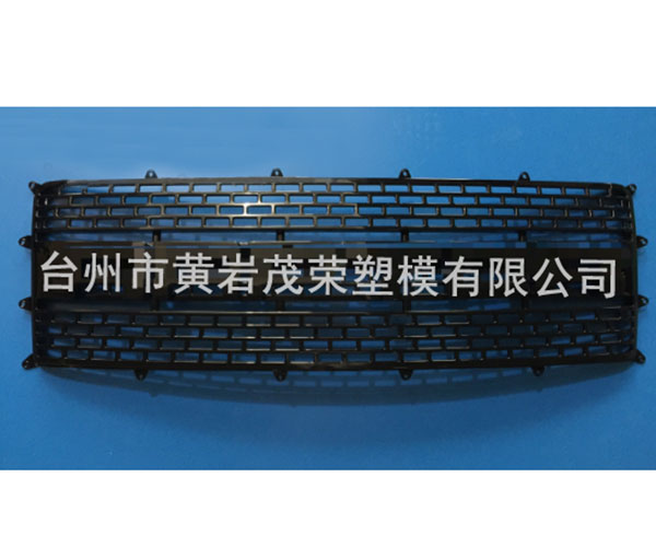 噴漆件30